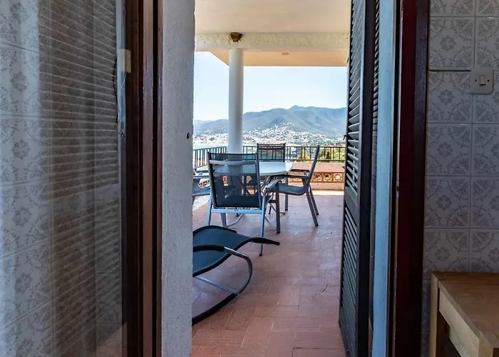 Grifeu 5 Luminoso Con Terraza Y Vistas