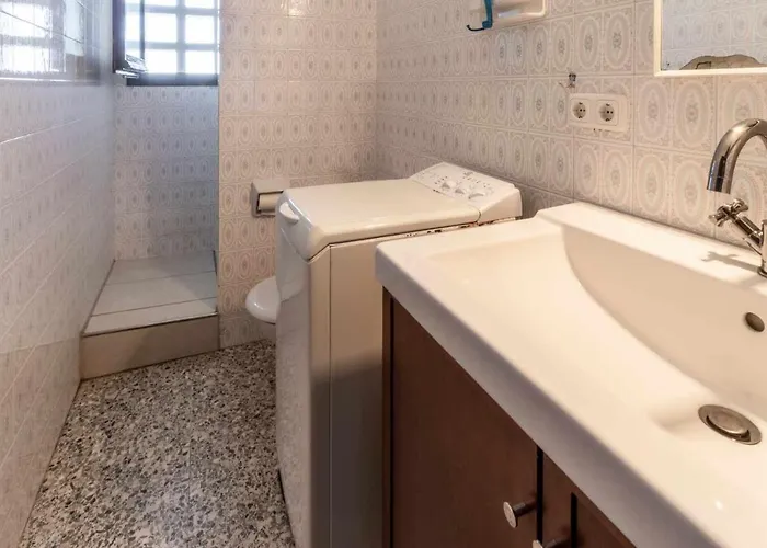 Grifeu 5 Luminoso Con Terraza Y Vistas Жирона